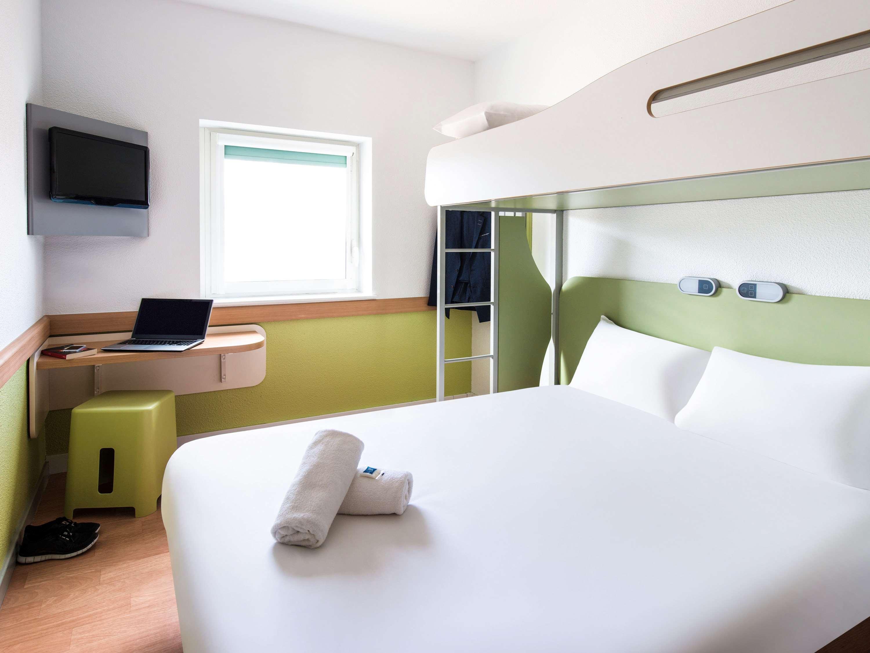Ibis Budget Manchester Salford Quays Dış mekan fotoğraf