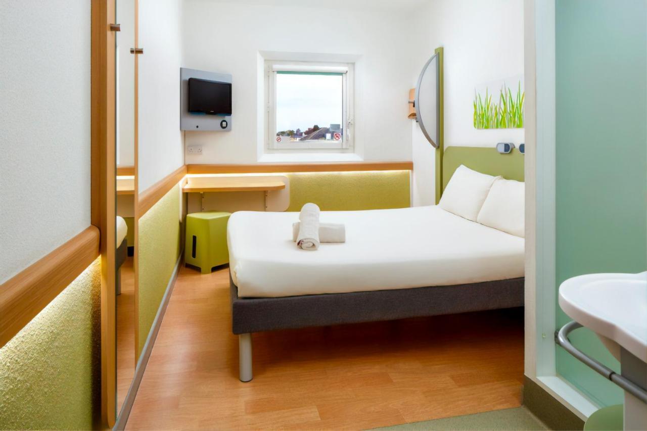 Ibis Budget Manchester Salford Quays Dış mekan fotoğraf
